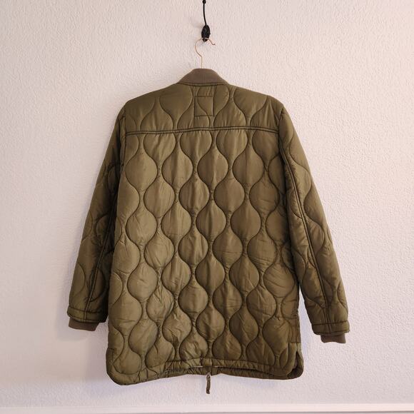 Avec Les Filles Women's Size Small‎ Army Green Quilted Puffer Jacket New - Picture 3 of 4